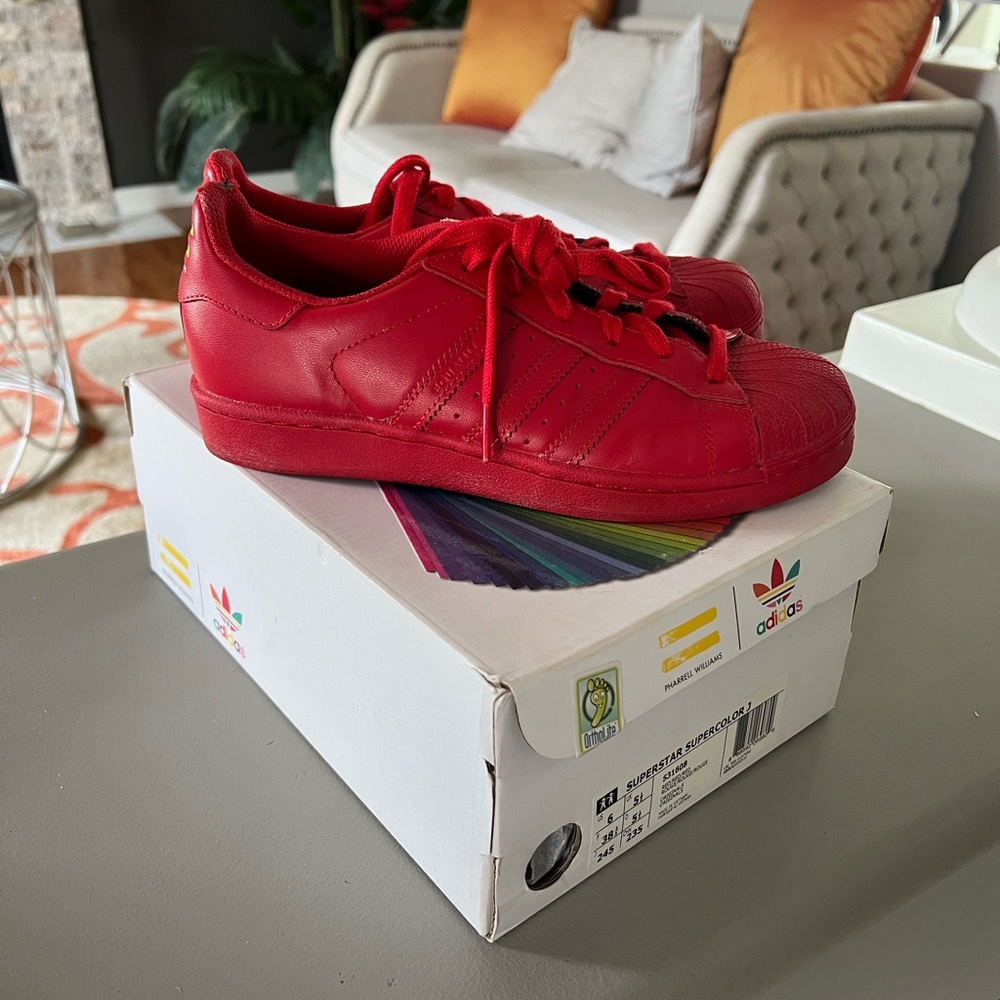 Adidas supercolor pharell Williams